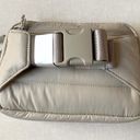 Lululemon Everywhere Large Belt Bag 2L Wunder Puff - Trench Photo 5