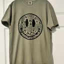 Comfort Colors Floral Smiley T-Shirt Photo 0