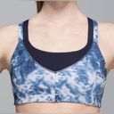 Lululemon  Racerback Sports Bra! Size 6 Photo 0