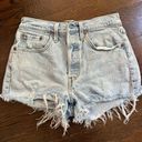 Levi's Women’s Levi 501 High-waisted Shorts, W26 Photo 0