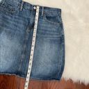 Gap  Jean Skirt Knee Length Medium Wash Size 27 Photo 3