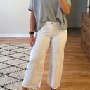 Old Navy Wide Leg Jeans Photo 4