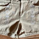 Women s Inc denim beige embroidered mid rise luxe denim shorts nwot 31/12 Photo 10