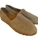 L.L.Bean  lakewashed Sedona sage leather slip on flats size 9.5 Photo 0