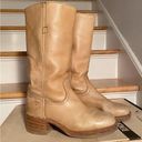 Frye  Campus 14L Boots size 8 D in Tan Photo 0