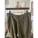 L'Agence  Lightweight Silk Cropped Cargo Pants - Green Photo 5