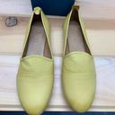 Bueno NIB  YELLOW KATY LEATHER FLATS SZ 39 (9) Photo 3