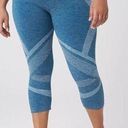 Lane Bryant LIVI  by  Seamless capri active tights 22/24 Photo 0