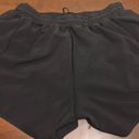 Lululemon Hotty Hot Short 2.5” Photo 0