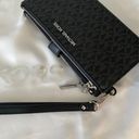 Michael Kors Double Zip Wallet Photo 0