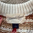 Universal Threads Knit Sweater Photo 2