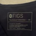 FIGS Navy Scrub Set Photo 3