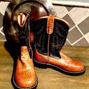 Old West EUC  Women’s Leather Western Boots, TB2217Y050 Lt Brn lwr/Dark Brn Upper Photo 0