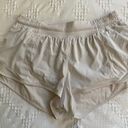 Lululemon Hotty Hot Short 2.5” Photo 0