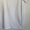 Everlane  The Vintage V-Neck Hemp Tee T-shirt in White Photo 6