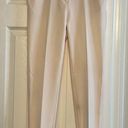 H &M Dress pants. In good condition. Minor flaws noted. Size 4 . Color : Ivory. Photo 3