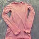 Lululemon long sleeve swiftly tech Photo 0