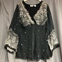 Krass&co New York City design ,, 2X 100% silk shell, black cream top bell sleeves Photo 0