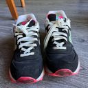 New Balance  574 Shoes (women's 9) Photo 5