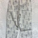 st. john's bay St. John’s Bay Women’s Cropped Pants Size 14 Cream Color With Glitter Print EUC Photo 2