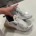 Nike Air Max 270 Shoes Photo 2