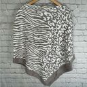 Barefoot Dreams  CozyChic Ultra Lite Breeze Poncho animal print one size Gray Photo 3