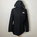 The North Face Women's City Breeze Rain Jacket Photo 2