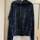 Lululemon   Hoodie Jacket Lotus Camo Oil Slick Blue Inkwell Women Size 8 !! Photo 0