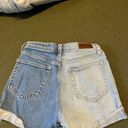 Hollister High-Rise Short-Shorts Photo 1