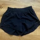 Lululemon Hotty Hot Short 2.5” Photo 0