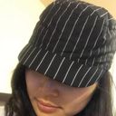 Black and white stripe hat Photo 0