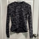 Lululemon  Close to Crossing Long Sleeve Riki Heritage Camo Black Women’s Size 4 Photo 1