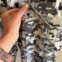 NWT Happily Grey Women's Roblox Camo Cargo Pants Muti Photo 3