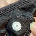 Lululemon  Black Flow Y Sports Bra Size 6 Photo 2