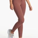 Vuori  L Women's BreatheInterlock Daily Jogger Leggings in Hazelnut Photo 0