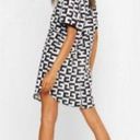 Boohoo Women's  Monochrome Chiffon Woven Black & White Mini Shift Dress Size 12 Photo 1