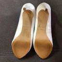 Nine West NWOT  White Peep Toe Heels S6 Photo 7