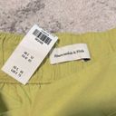 Abercrombie & Fitch Ultra High Rise Linen Blend Shorts NWT Photo 3