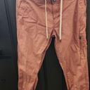 Vuori  Women's DuraTerra Ripstop Pants Rosewood Size Medium Photo 2