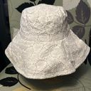 ASOS  DESIGN Broderie Fisherman Bucket Hat White S/M Heart Embroidery Summer Photo 0