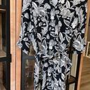 J. McLaughlin  dress button down tie waist long sleeve midi maxi stretchy floral Photo 0