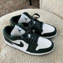 Nike Jordan 1 Low Photo 0