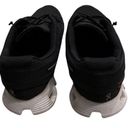 On Running Cloud 5 Running Shoes in Black / White (59.98904) Size 9 Photo 5