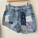 American Eagle  Denim Quilt Patchwork High Waisted Mom Shorts Size 8 Photo 4