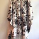 Liz Claiborne Floral Print Poncho Scarf Photo 1