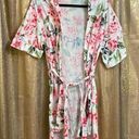 Show Me Your Mumu  white/pink garden of blooms Brie short robe, O/S Photo 0