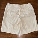 White House | Black Market EUC  seersucker 9 inch shorts size 4 Photo 2