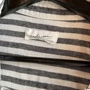 Carly Jean Los Angeles Carly Jean LA Grey & White Striped Button Down Size XL Photo 2
