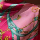 Beautiful Vintage Silk Scarf. Photo 8