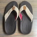 L.L.Bean  Womens Maine Isle Thong Sandals Ivory Basket Weave Slip Ons 10 M Photo 2